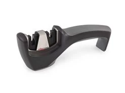 KitchenIQ Carbid-Ceramic Pull-Thru Messenslijper