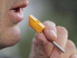 Smith's Pack Pal Sharpener And Fire Starter -Gereedschap Voor Buiten smith s pack pal sharpener and fire starter 3